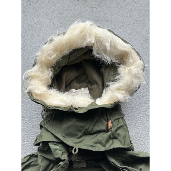 Vintage 70s US Army M-65 Fishtail Parka OG-107 Hood Jacket Small Cold Weather - Picture 9 of 16
